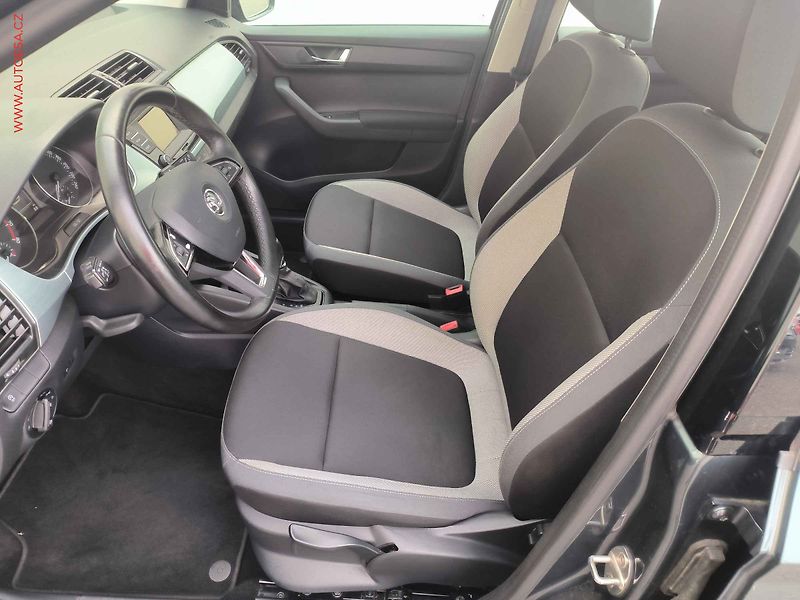 Škoda Fabia (2016) 1.2 TSi, Ambition, DSG, +kola - fotka 9 z 22