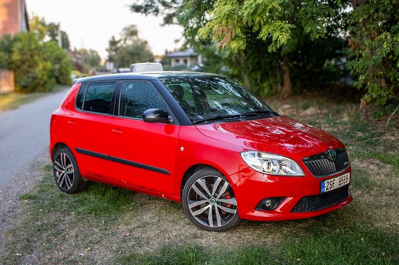 Škoda Fabia - fotka 3 z 33