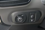Citroën C4 Cactus 1.2i 81kW 1.MAJ SERVIS. KN ČR - náhled 17