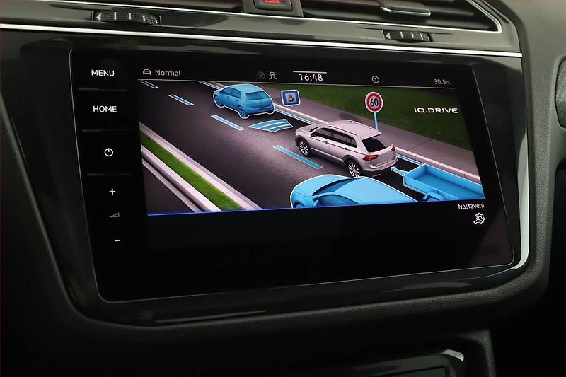 Volkswagen Tiguan (2020) R-Line 2.0 TDI - fotka 17 z 31