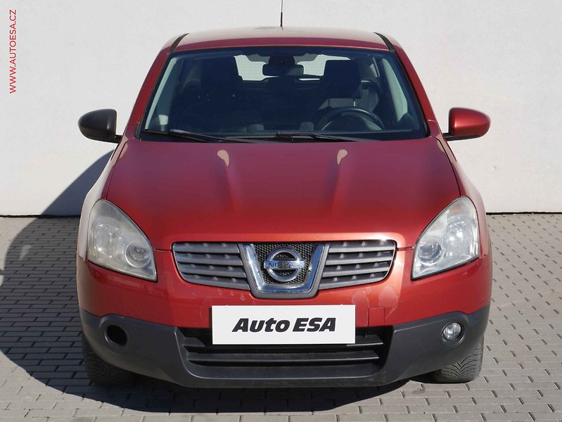 Nissan Qashqai (2007) 2.0dCi, ČR, Acenta - fotka 2 z 16