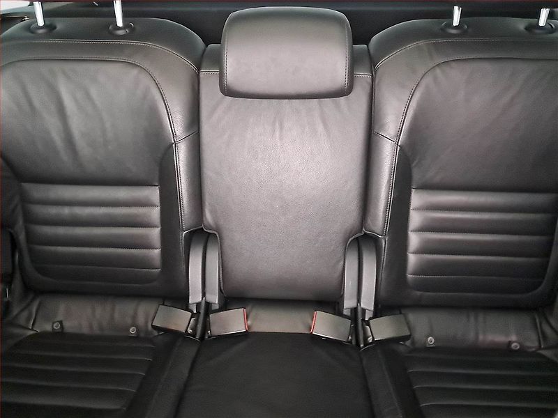 Škoda Yeti (2012) Elegance 2.0 TDI, Serv.kniha - fotka 10 z 17
