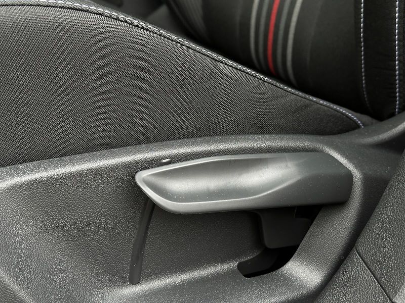 Škoda Kamiq 1.0TSi DSG Monte Carlo 116PS M - fotka 11 z 34