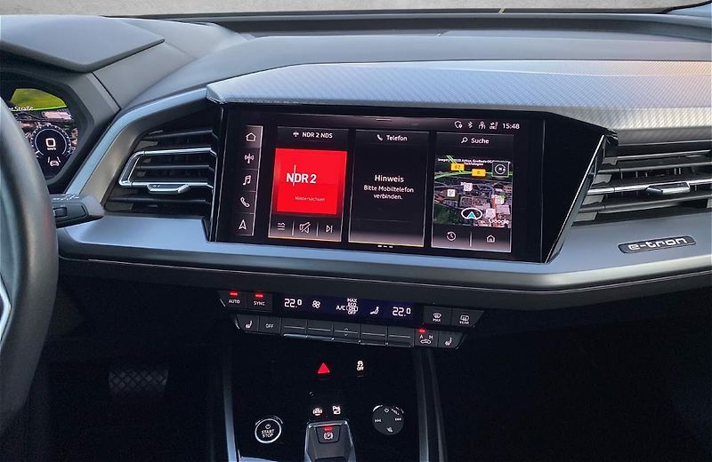 Audi Q4 e-tron 45 210kW Matrix HuD ACC Taž - fotka 12 z 17