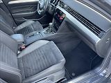 Volkswagen Passat 2,0 TSI 200KW 4X4 DSG ČR. - náhled 24