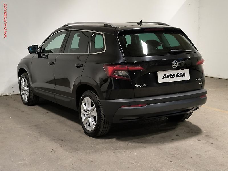 Škoda Karoq (2018) 2.0 TDi 4x4, Style, DSG, LED - fotka 4 z 17