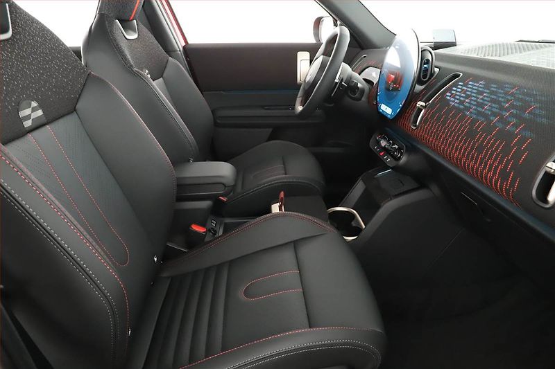 Mini Countryman (2025) S All4, JCW, HUD, Navigace - fotka 7 z 26