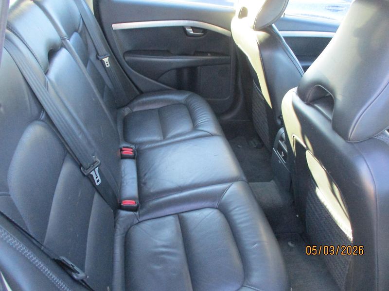 Volvo XC70 (2007) 2,4 AWD servis doložen - fotka 8 z 11