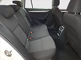Škoda Octavia (2015) 1.6 TDI, Navi, Tempomat - náhled 10