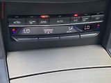 Mercedes-Benz Třídy E (2014) 2.1 CDi E200, Avantgarde, AT - náhled 16