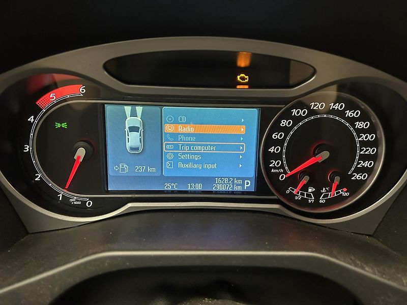 Ford Mondeo 2.0 TDCI Titanium - fotka 10 z 22