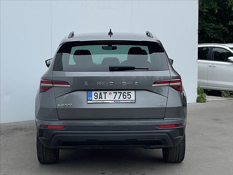 Škoda Karoq 2,0 TDI DSG 4x4 Style TAŽNÉ - fotka 23 z 24
