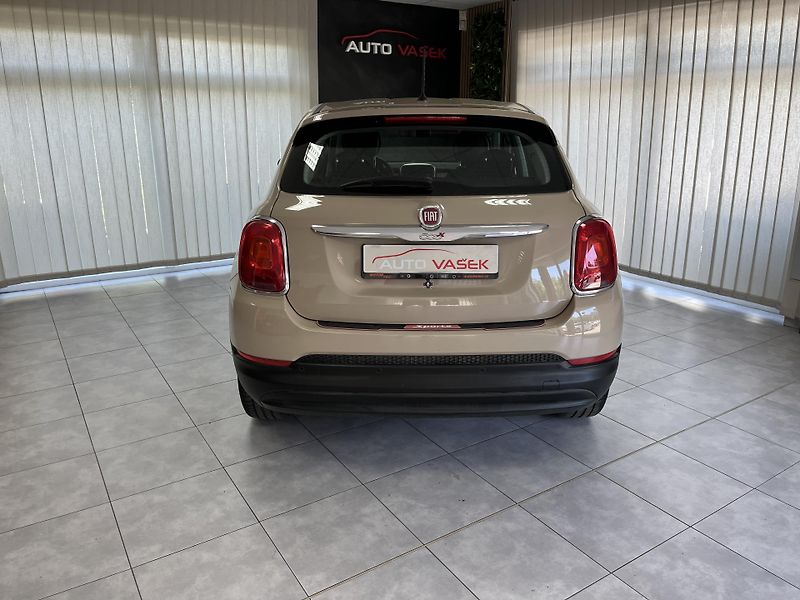 Fiat 500X 1.6 i ČR 1.MAJ.SERVIS 14000 km - fotka 9 z 25