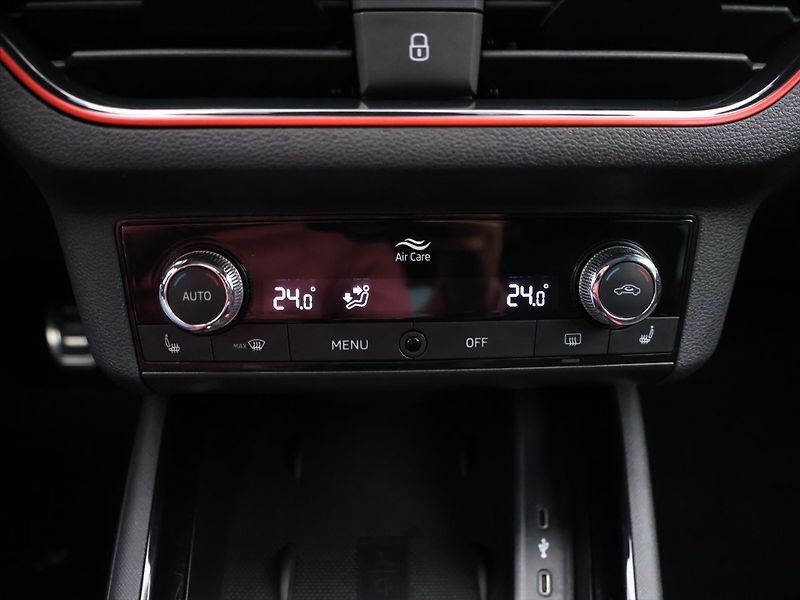 Škoda Scala 1,0 TSI 81kW Monte Carlo CZ - fotka 21 z 30