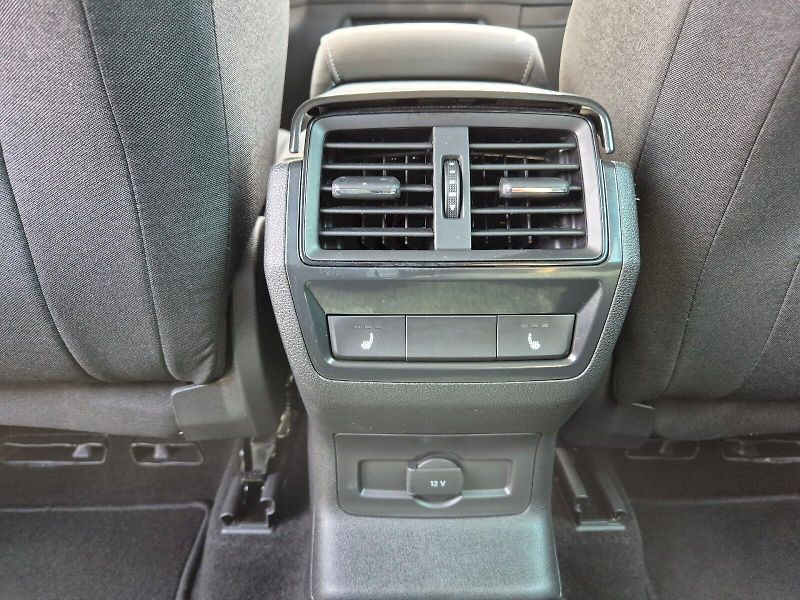 Škoda Karoq (2025) Drive 1.5TSi 110kW 6°manuální - fotka 28 z 31