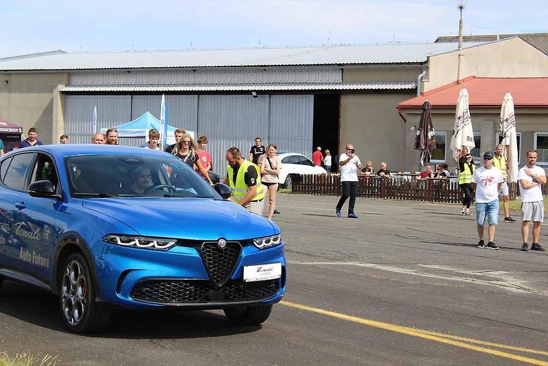 Nultý ročník srazu vozů Alfa Romeo v Jihočeském kraji.