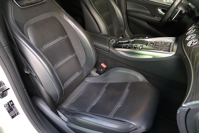 Mercedes-Benz AMG GT 53 4MATIC+ 4D 320kW DPH - fotka 47 z 49