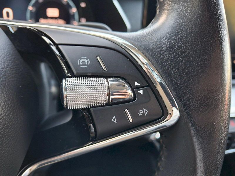 Škoda Octavia (2022) Combi Style Plus DSG 4x4 2,0TS - fotka 31 z 34