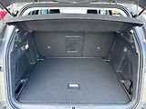 Peugeot 3008 (2018) 1.2 PT, Allure, AT, navi - náhled 7