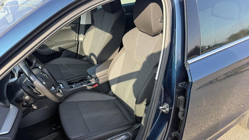 Škoda Octavia (2020) 2.0 TDI 110KW DSG SERVIS ŠKODA - fotka 12 z 20