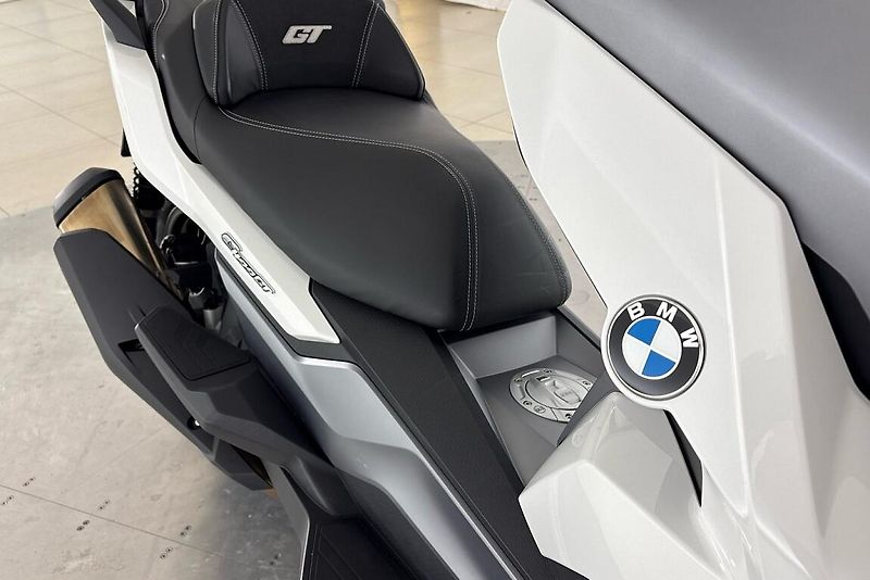 BMW C 400 GT - fotka 11 z 13