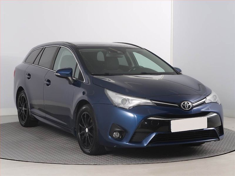 Toyota Avensis (2015) 2.0 D-4D, Serv.kniha, Tempomat - fotografie inzerátu