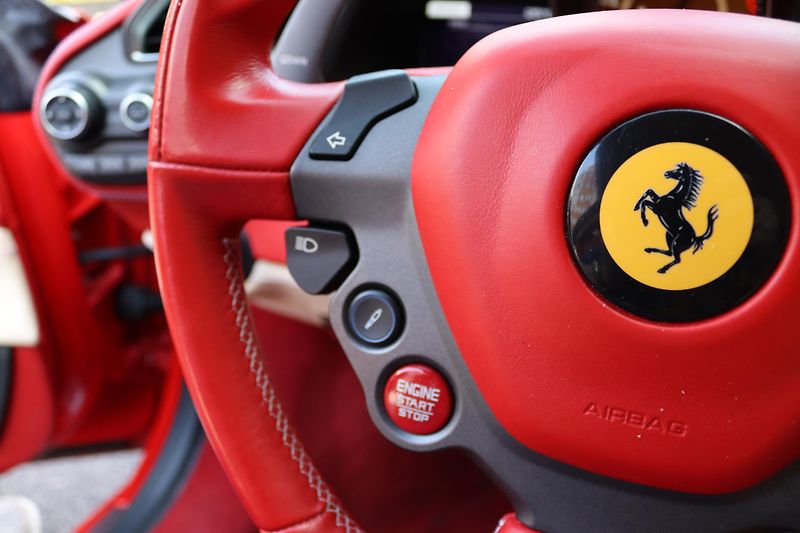 Ferrari 488 (2019) 488 GTB | 1. Majitel | ČR  - fotka 48 z 75