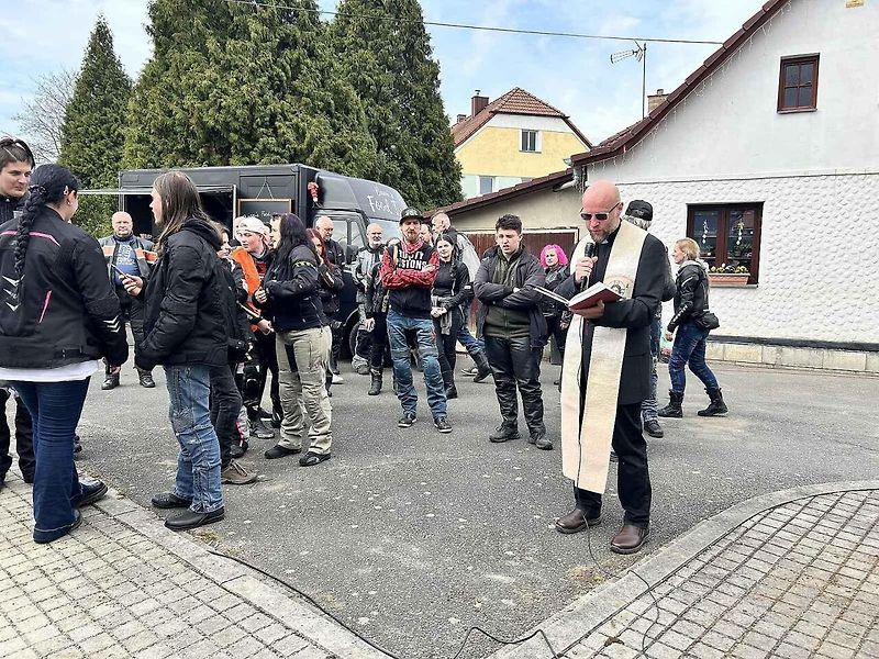 Žehnání motorek v Puclicích.