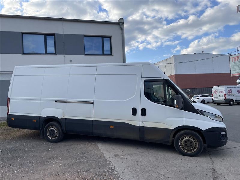 Iveco Daily 3,0 125kW*Automat* - fotka 4 z 25