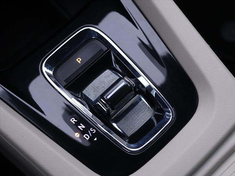 Škoda Octavia 2,0 TDI 110kW DSG Style CZ - fotka 32 z 40