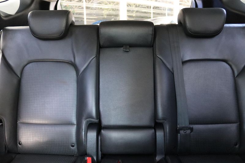 Hyundai Santa Fe Santa Fe 2.2 CRDi 4x4 ČR 1.MAJ - fotka 50 z 59