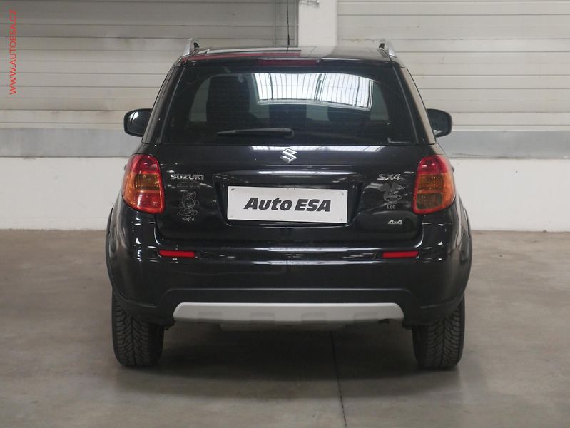 Suzuki SX4 (2013) 1.6VVT 4x4, 1.maj,ČR, AC - fotka 5 z 16