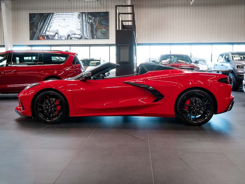 Chevrolet Corvette (2026) 6.2 Cabrio 3LT Z51 Facelift - fotka 3 z 44