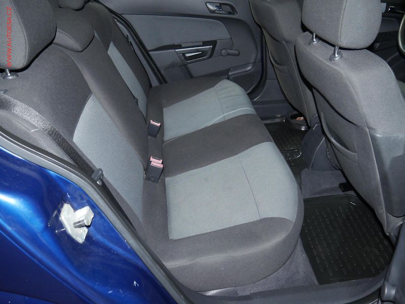 Opel Astra (2005) 1.4 16V, AC - fotka 11 z 18