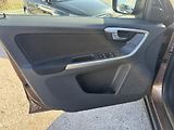 Volvo XC60 (2010) 2.4D5 151KW 1.Majitel AWD  - náhled 25
