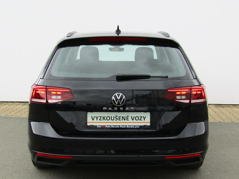 Volkswagen Passat Business 2.0 TDI 110KW DSG Var - fotka 11 z 30
