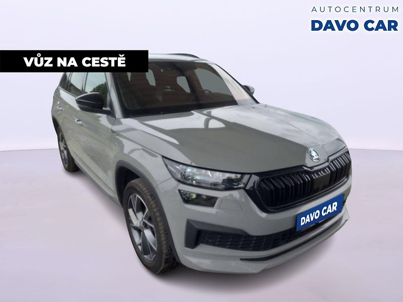 Škoda Kodiaq 2,0 TSI Sportline 4x4 DSG Tažn - fotka 3 z 12