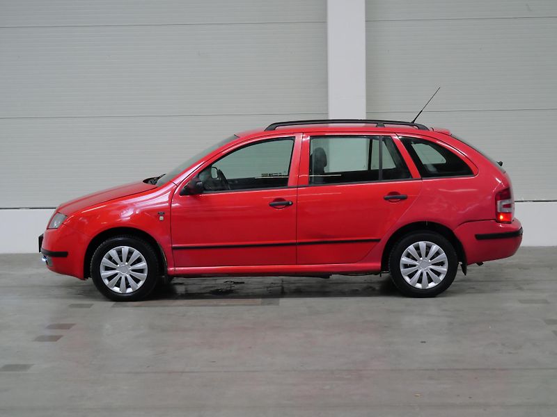 Škoda Fabia - fotka 3 z 24