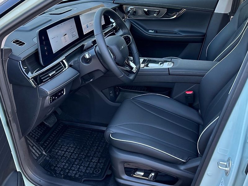 Omoda 5 EV (2026) Premium - fotka 13 z 28