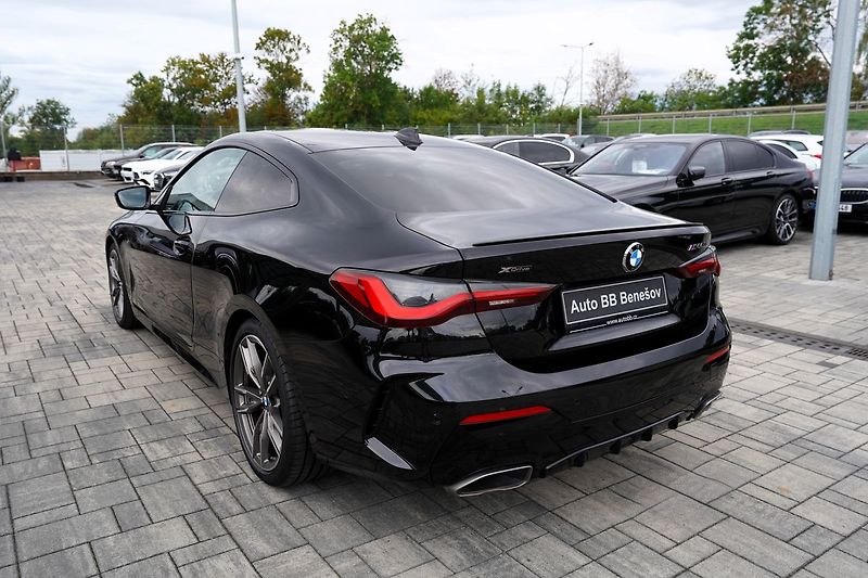BMW Řada 4 M440i xDrive/Mpaket/375 PS/Las - fotka 4 z 46