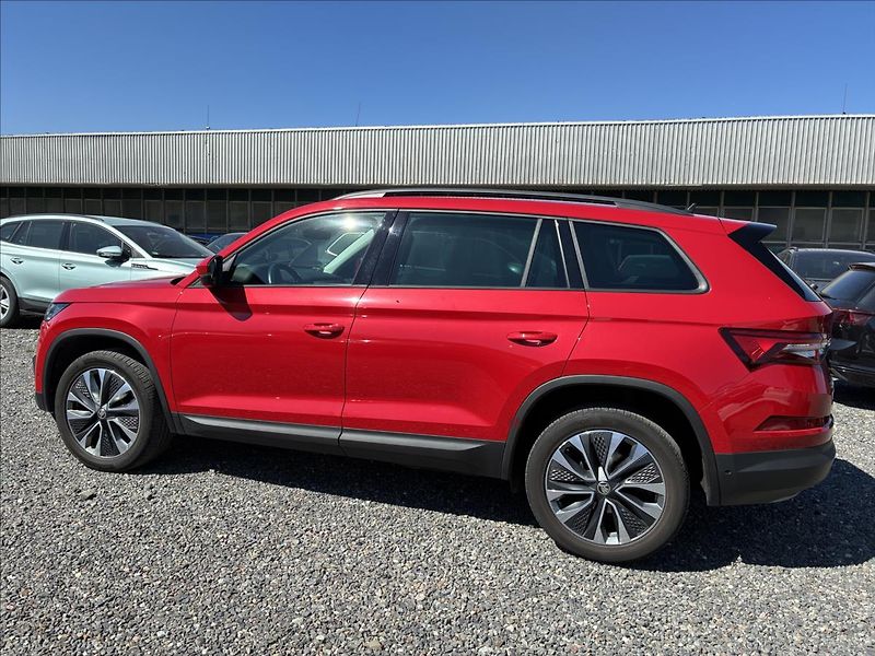 Škoda Kodiaq 2,0 TDI,EL.KUFR,MATRIX-BEAM - fotka 3 z 35