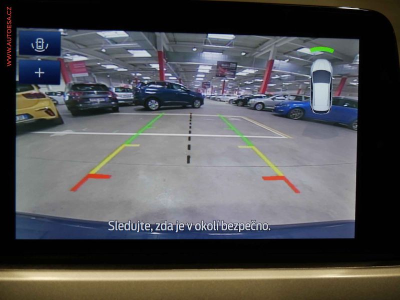 Ford Focus (2021) 2.0 TDi, servis.kniha, AT - fotka 22 z 22