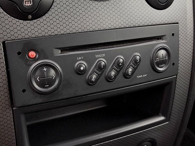 Renault Mégane (2004) 1,5 Dci 60 Kw - fotka 12 z 30