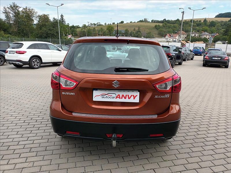 Suzuki SX4 S-Cross 1,0 BJet,82KW,ČR,TAŽNÉ, - fotka 6 z 36