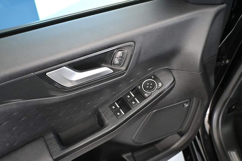 Ford Kuga (2020) 2.5 ST-LINE X LED ACC VIRTUAL - fotka 15 z 39
