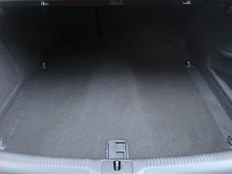 Audi A5 (2009) S-Line 2.0 TFSI, Serv.kniha - fotka 14 z 14