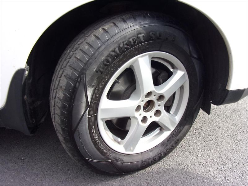 Hyundai ix35 2,0 CRDi Trikolor 4x4 100kW - fotka 25 z 26