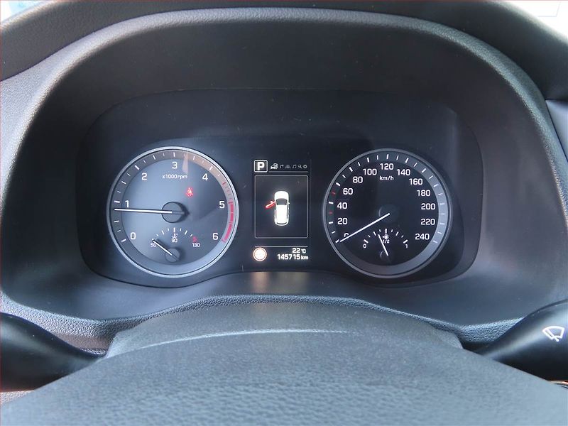 Hyundai Tucson (2016) 1.7 CRDi, Automat, Serv.kniha - fotka 11 z 22