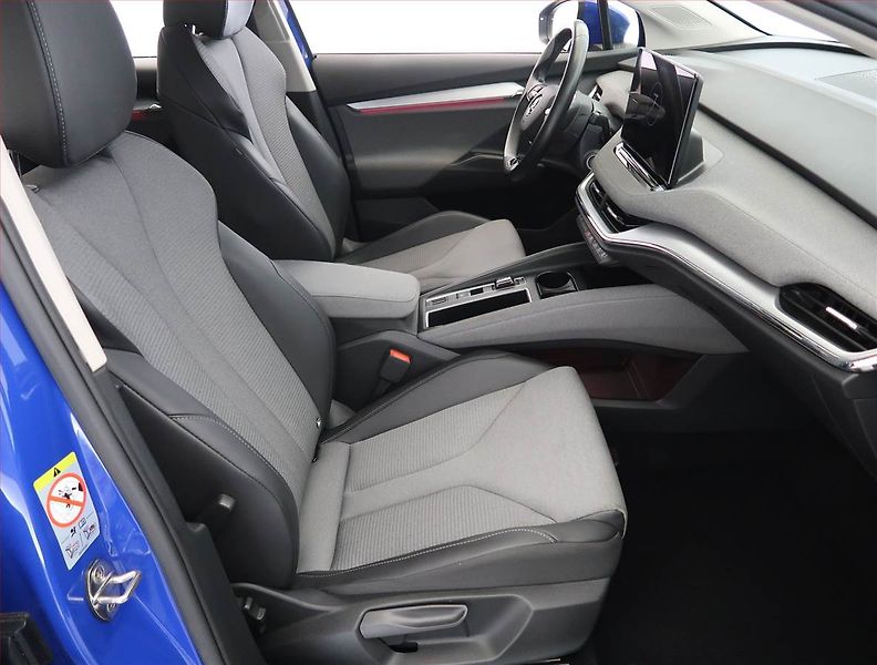 Škoda Enyaq (2021) EcoSuite iV 50 (55 kWh) - fotka 9 z 26