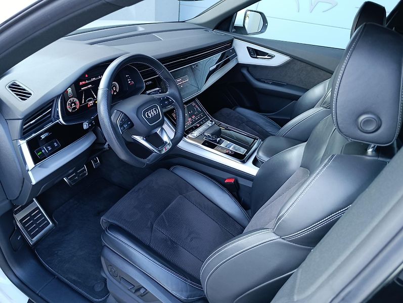 Audi Q8 50TDI QUATTRO S-LINE ČR DPH - fotka 10 z 31